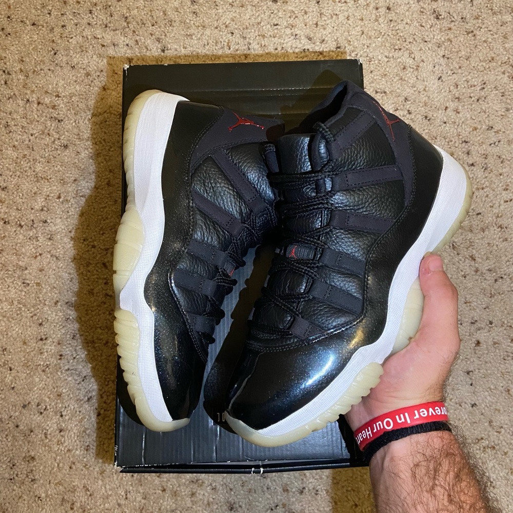 Air Jordan 11 72-10 2015 size 8.5 with OG all